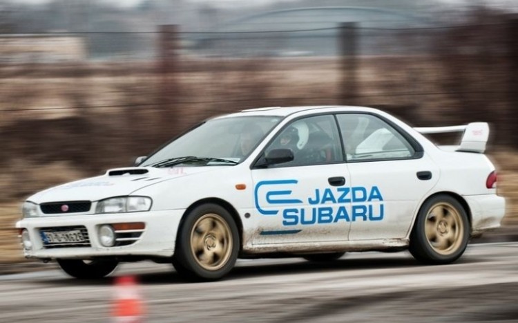 Jazda Subaru.