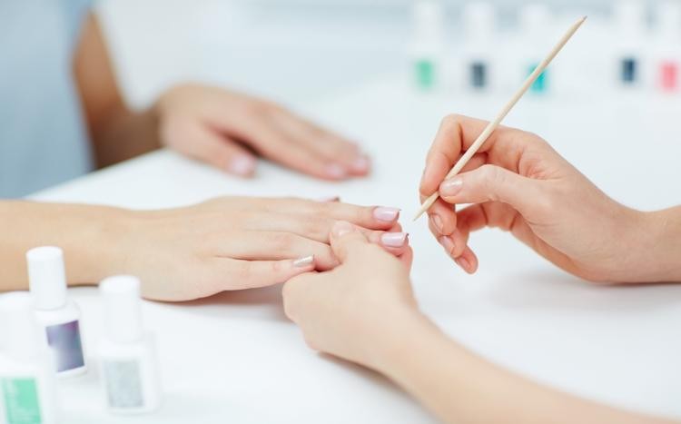 japoński manicure