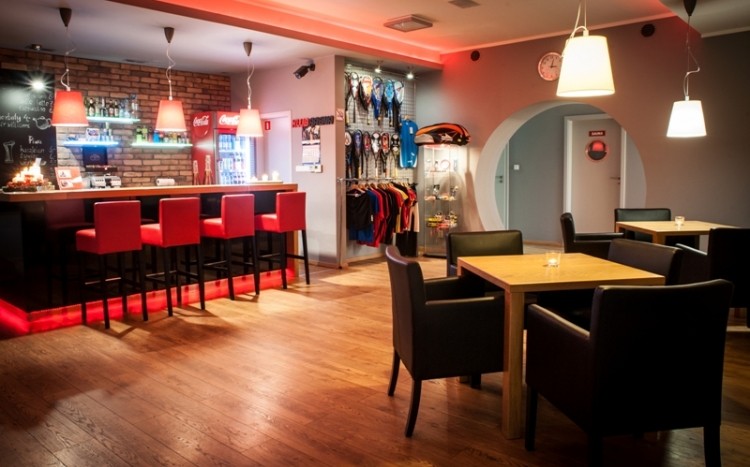 bar w Klubie Arena