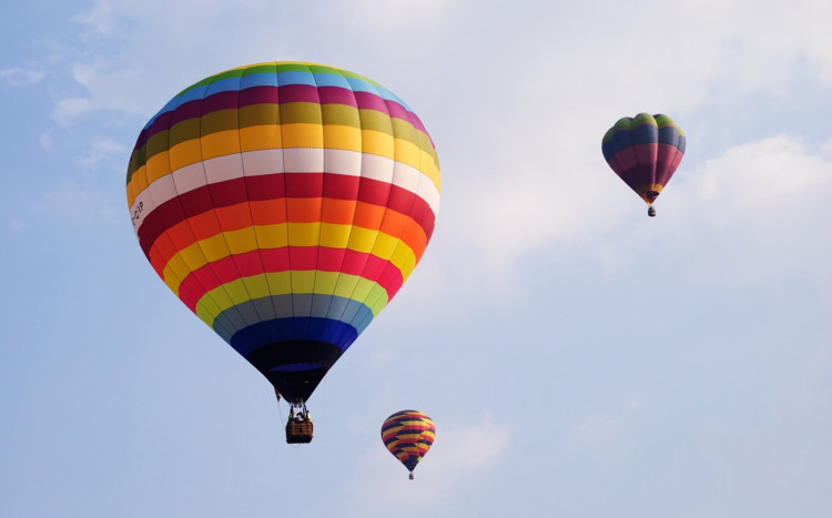 balony w locie