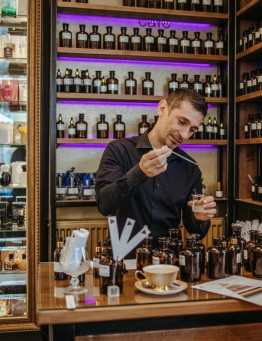 Skomponuj własne perfumy – Sopot