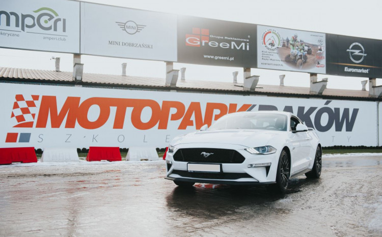 Ford Mustang GT