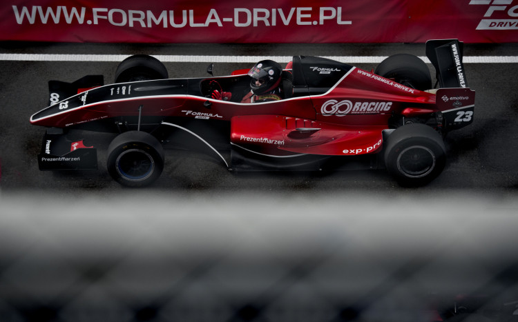 bolid renault 2000